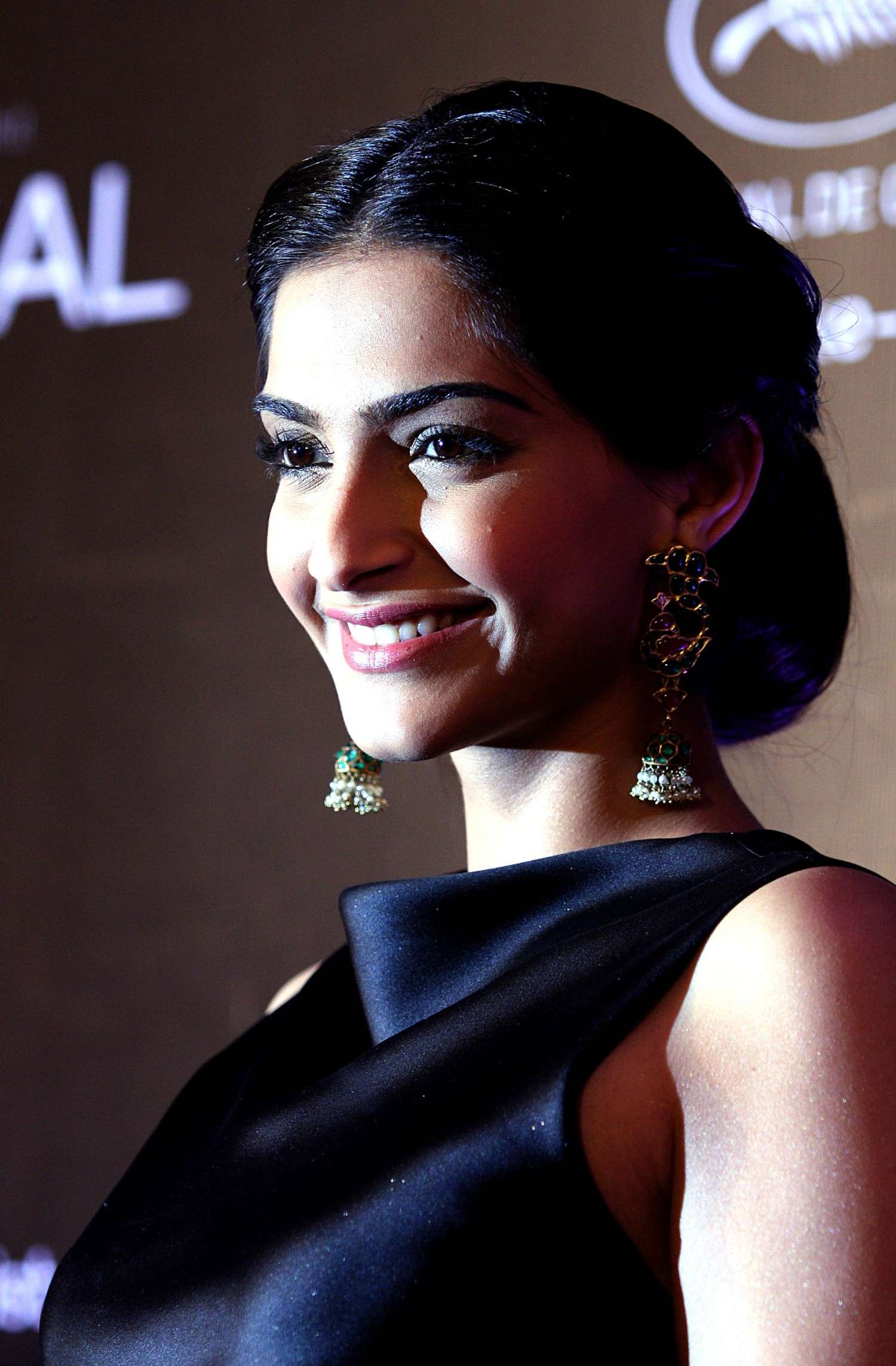 Моне капур. Sonam Kapoor. Мона Капур. Сонам Капур фото. Сонам Капур Саварья.